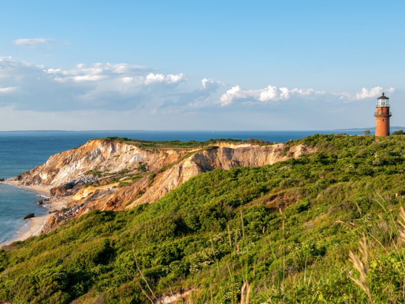 Aquinnah,Clifffs,Overlook,And,Gay,Head,Light,During,Summer,At