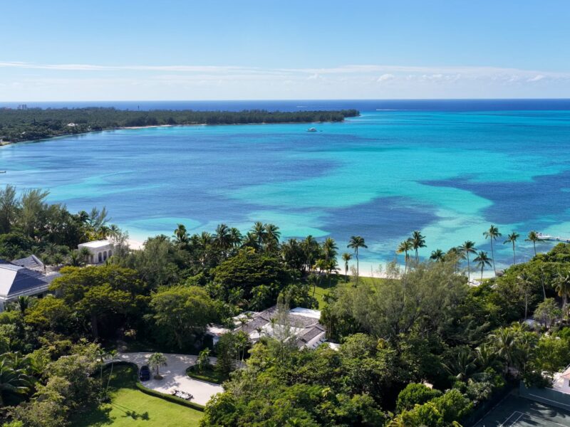 Nassau,Skyline,At,Paradise,Island,In,Nassau,Bahamas.,Beach,Landscape.