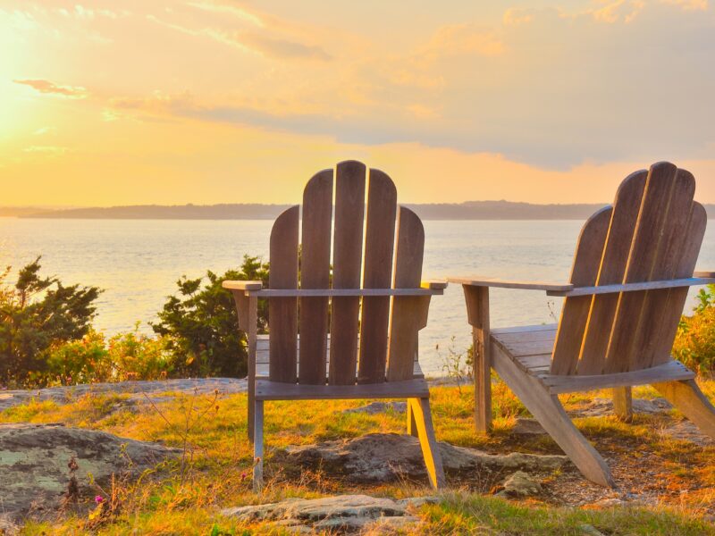 Adirondack,Chairs,On,Cliff,Overlooking,The,Water,Narragansett,Bay,At